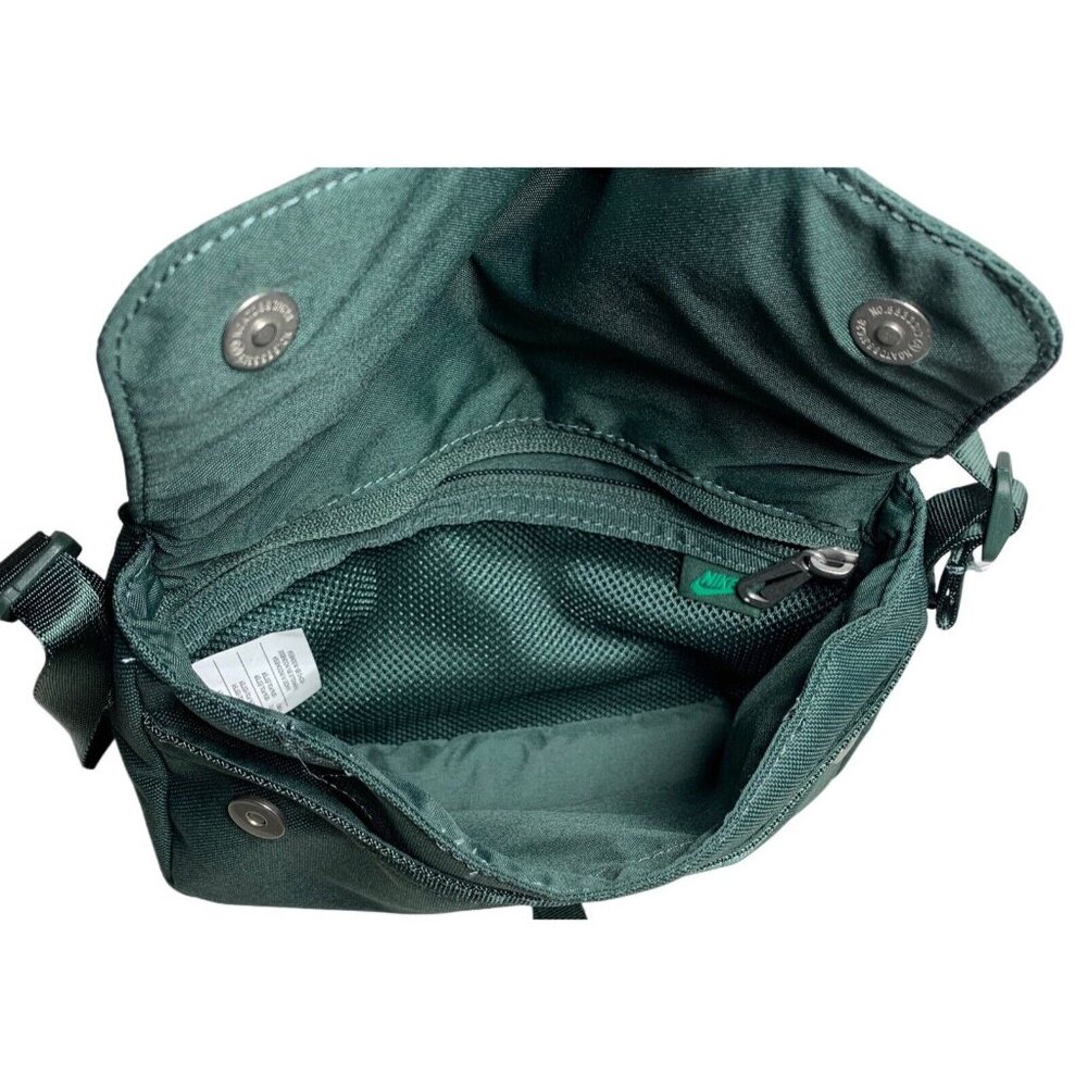 Nike Sportswear Futura Shoulder Bag Olive Green Adjustable Unisex CW9300-338 - Picture 4 of 9